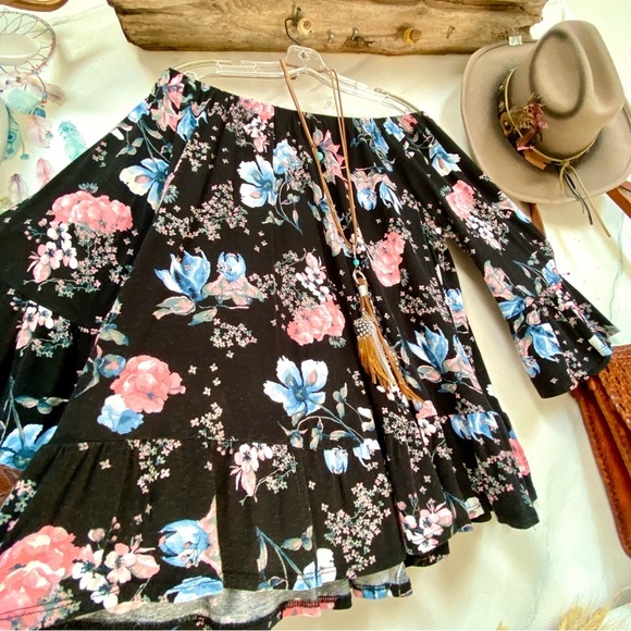 Style & CO off shoulder boho floral Gypsy raffle sleeves blouse shabby chic vibe - Picture 2 of 12